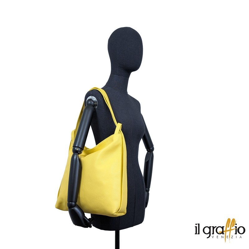 Borsa a spalla trasformabile in zaino.  Vera pelle. Made in Italy.